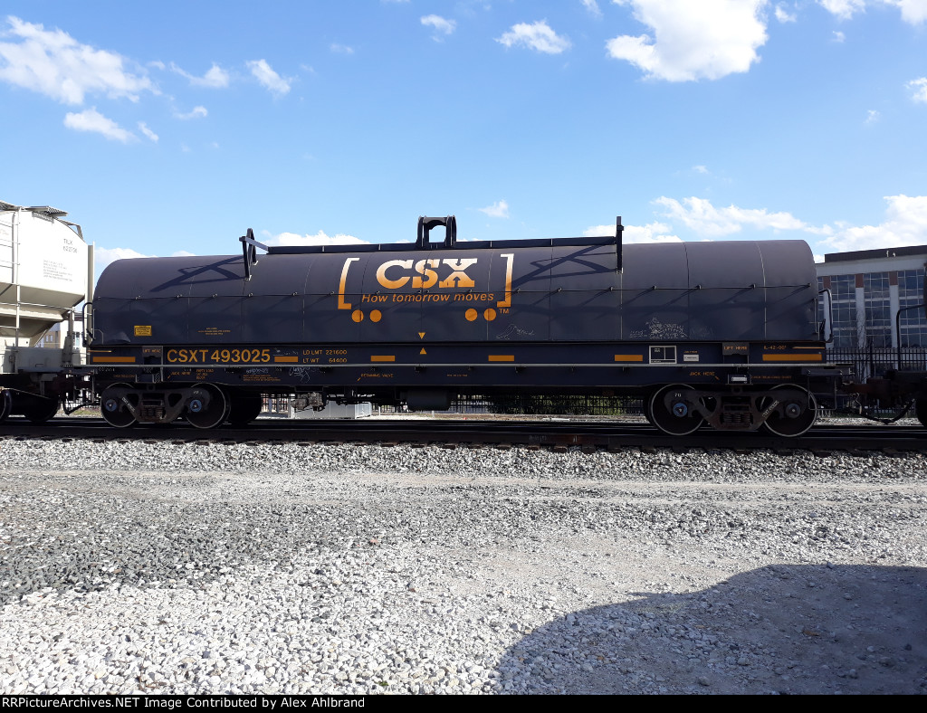 CSXT 493025